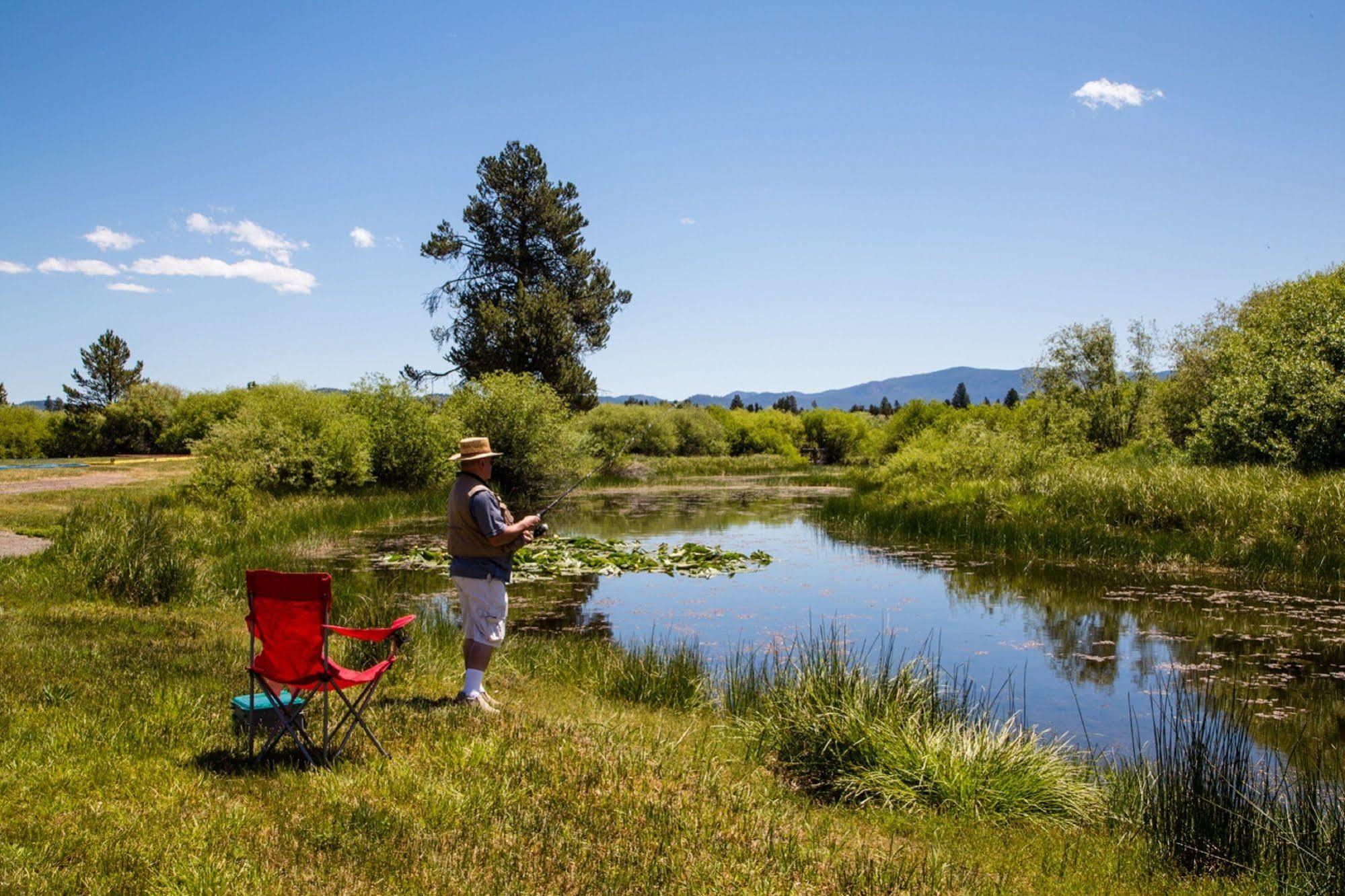 Bend-Sunriver Rv Campground Three Rivers Eksteriør billede